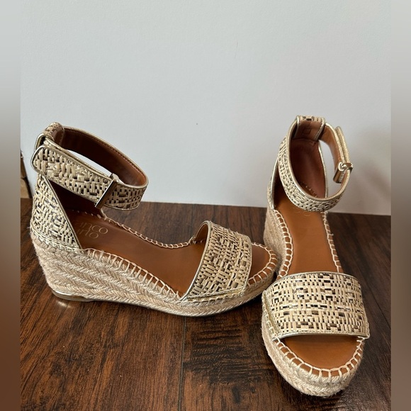 Franco Sarto Wedge Sandals - Picture 3 of 4